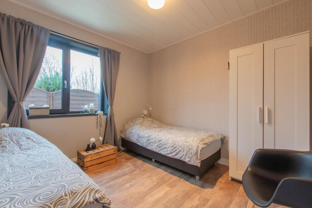 Stijlvol Ingerichte Bungalow In Baarland Zewnętrze zdjęcie